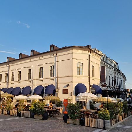 Acsa Inn Craiova Bagian luar foto