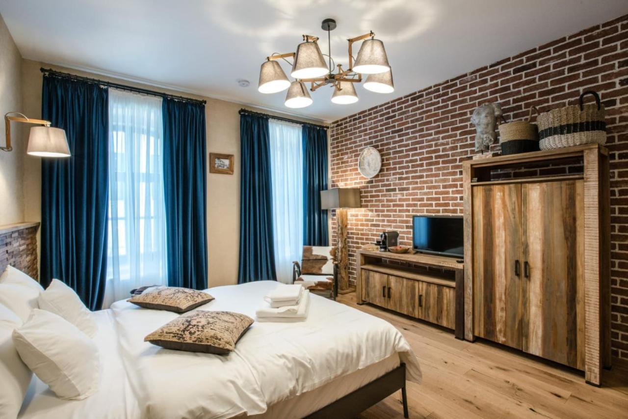 Acsa Inn Craiova Bagian luar foto